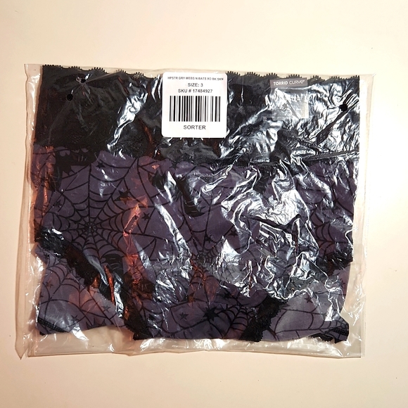 ❤️NWT VINTAGE TORRID PANTY BATS PRINT SEAMLESS MID-RISE HIPSTER - HALLOWEEN PLUS - Picture 5 of 11